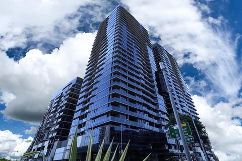 Stylist 2 Bedrooms Apartment With Pool/GYM/Parking - Hotel NSW 0
