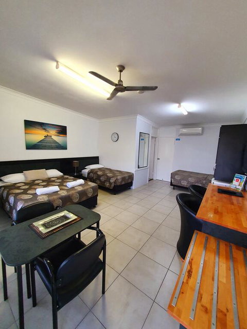 Sunseeker Motel - Hotel NSW 3