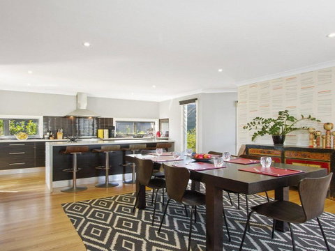 Sunshine Beach House-25 Metre Walk To The Beach - Hotel NSW 2