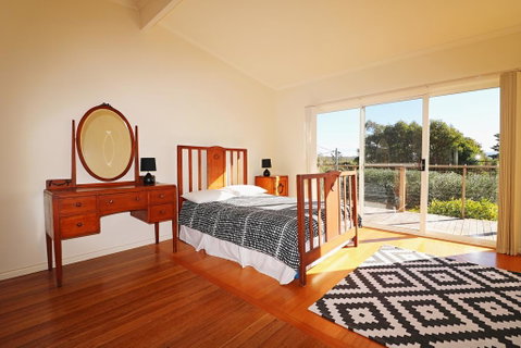 Surfside - Hotel NSW 3