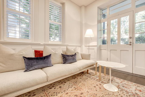 Sydney History, With Modern Design And Location - Hotel NSW 3