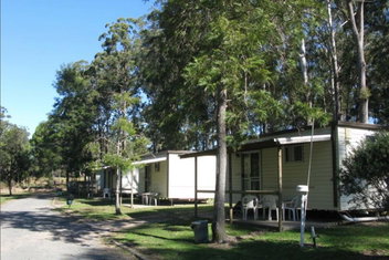Tall Timbers Caravan Park Kempsey with Hotel NSW