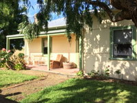 Book Murroon Accommodation Vacations Hotel NSW Hotel NSW