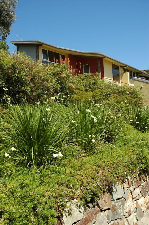 Tathra Beach House Holiday Apartments - Hotel NSW 3
