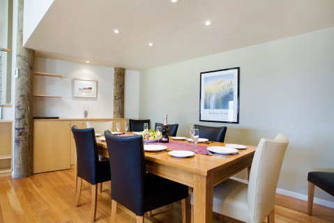 Tathra Beach House Holiday Apartments - Hotel NSW 2