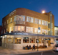 The Alpine Hotel - Hotel NSW