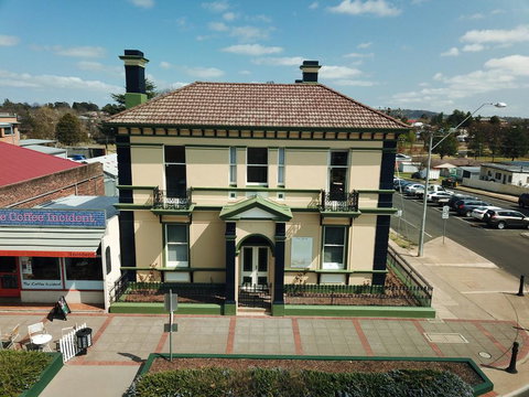 The Bank Guesthouse Glen Innes - Hotel NSW 0