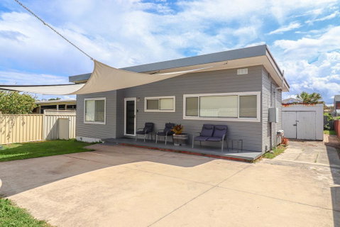 The Beach Shack - Hotel NSW 0