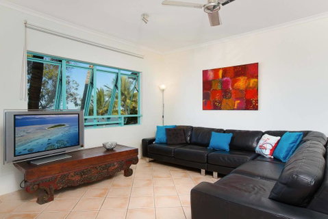 The Beach Shack 3BR Waterfront Resort, Own WIFI - Hotel NSW 3