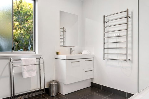 Freycinet Haven - Hotel NSW 17