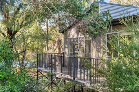 Freycinet Haven - Hotel NSW 20