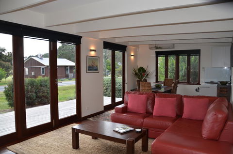 Yolla Beach House - Hotel NSW 9