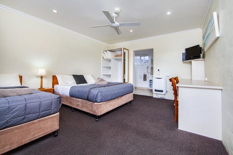 Wintersun Gardens Motel - Hotel NSW 39