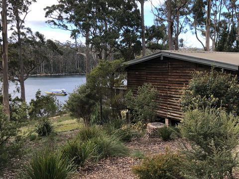 Stewarts Bay Lodge - Hotel NSW 3