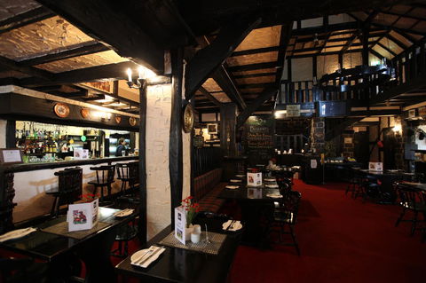 The Fox And Hounds Historic Hotel - Hotel NSW 35