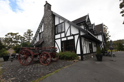 The Fox And Hounds Historic Hotel - Hotel NSW 32