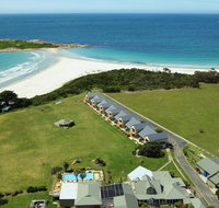 Diamond Island Resort  Bicheno Penguin Show - Hotel NSW