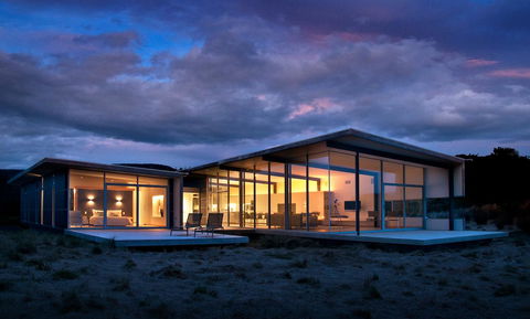 Cloudy Bay Beach House - Hotel NSW 3
