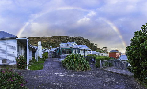 Touchwood Cottages - Hotel NSW 3