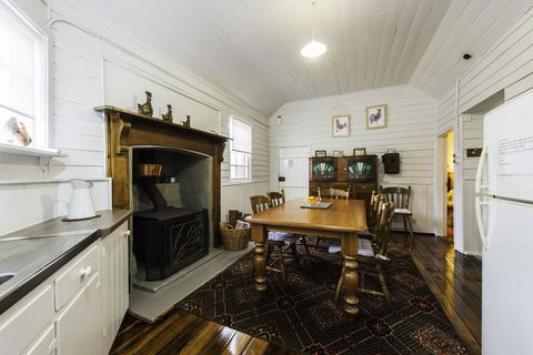 Touchwood Cottages - Hotel NSW 43