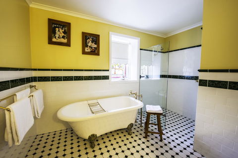 Touchwood Cottages - Hotel NSW 10