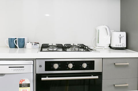 Poplar Box Hill Apartment - Hotel NSW 14