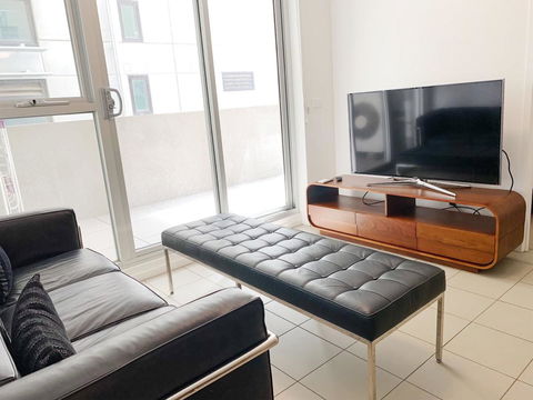 Poplar Box Hill Apartment - Hotel NSW 5