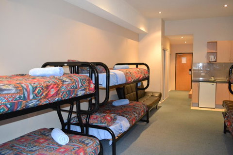 Arlberg Hotham - Hotel NSW 5