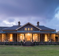 Coragulac House Cottages - Hotel NSW