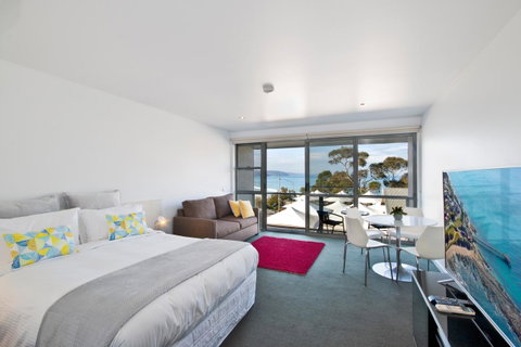 Lorne Bay View Motel - Hotel NSW 4
