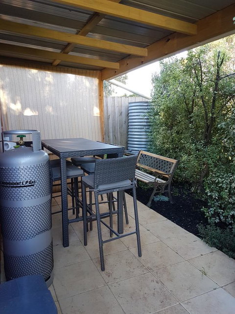 Romsey Homestay - Hotel NSW 12