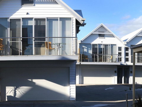 The Victoria Apartments - Hotel NSW 2