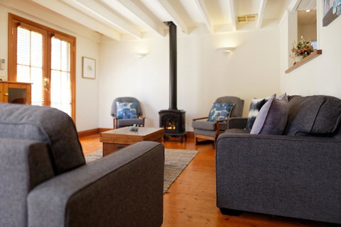 54 On Bank - Hotel NSW 4