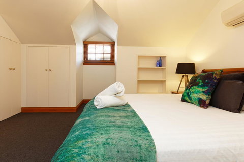 54 On Bank - Hotel NSW 40