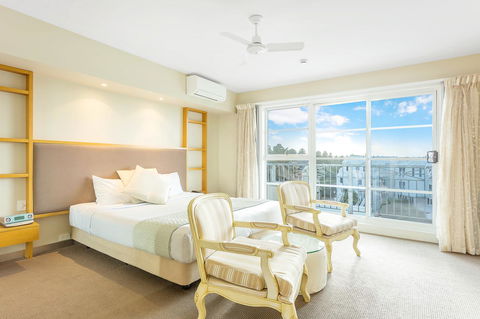 Deep Blue Hotel & Hot Springs - Hotel NSW 11