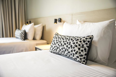 Nightcap At Seaford Hotel - Hotel NSW 16