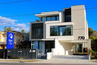 Book Mont Albert Accommodation Vacations Hotel NSW Hotel NSW