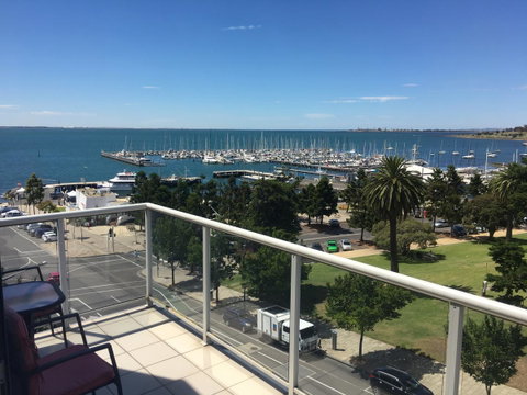 Geelong Waterfront Penthouse Apartment - Hotel NSW 1