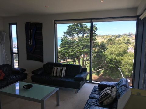 Geelong Waterfront Penthouse Apartment - Hotel NSW 5