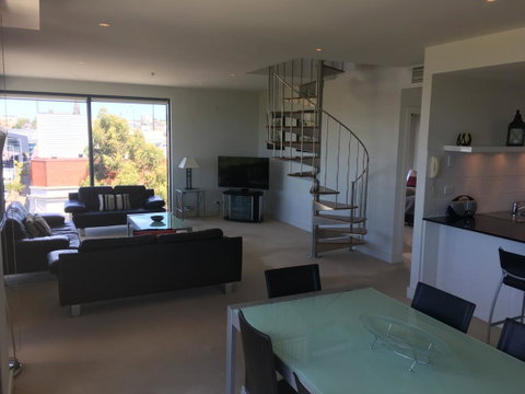 Geelong Waterfront Penthouse Apartment - Hotel NSW 10