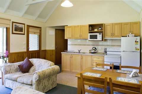 Shady Brook Cottages - Hotel NSW 2