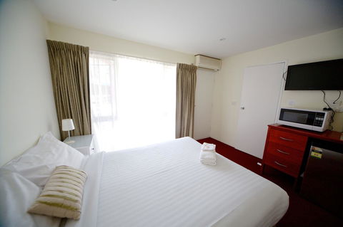 Sanctuary House Resort Motel - Hotel NSW 5