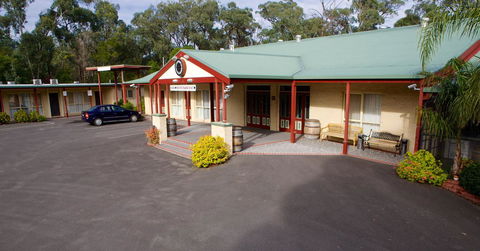 Sanctuary House Resort Motel - Hotel NSW 0