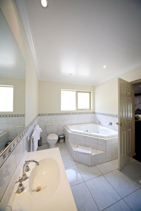 Sanctuary House Resort Motel - Hotel NSW 7