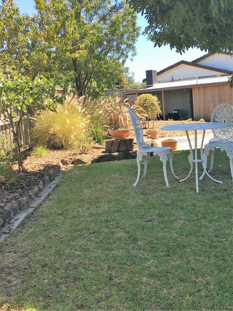 The Cosy Bungalow - Hotel NSW 15