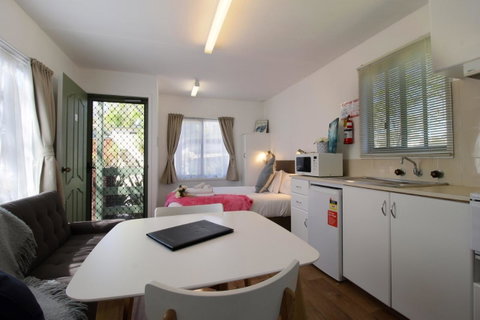 Kanasta Caravan Park - Hotel NSW 23