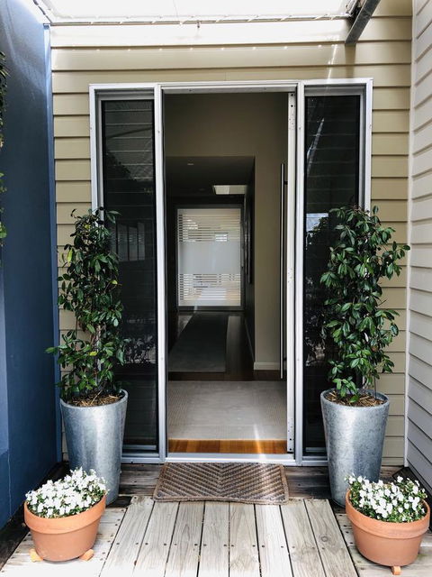 The Point BnB - Hotel NSW 4