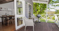 Book Wandiligong Accommodation Vacations Hotel NSW Hotel NSW