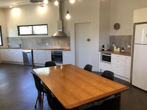 Saje\'s House & Pod - Hotel NSW 5