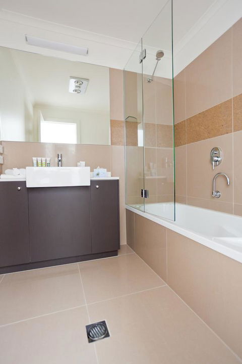 Bairnsdale International - Hotel NSW 4